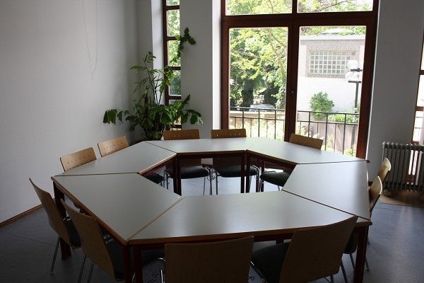 Raum WBZ, Raum E18